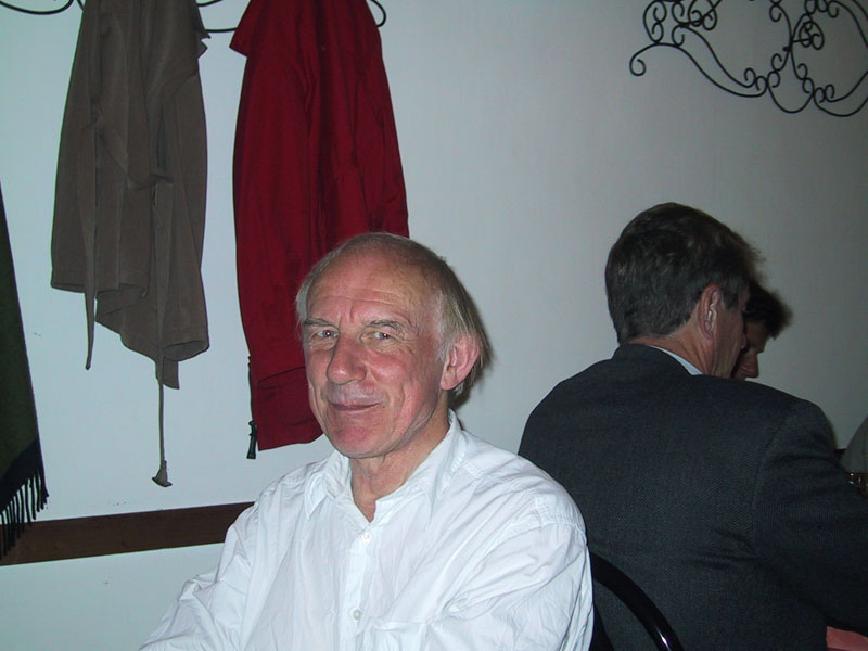 130-3045_IMG